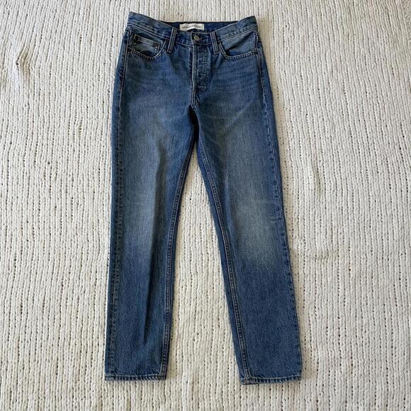Aritzia Denim Forum The Ex Boyfriend Medium Wash Jeans - Size 25" - Picture 2 of 7
